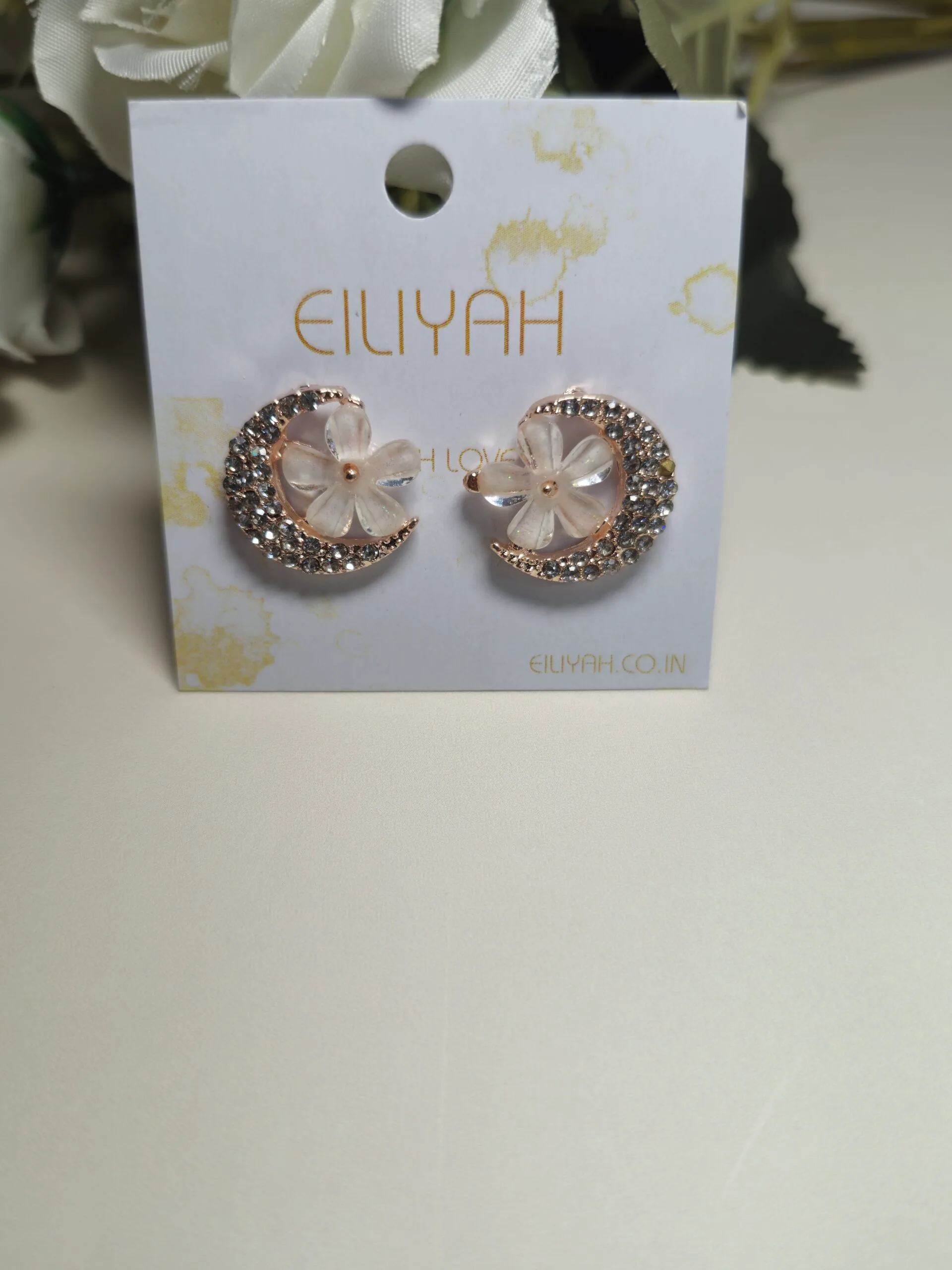 Jewellery Gift Hamper for her with Personalised Card - Image 6