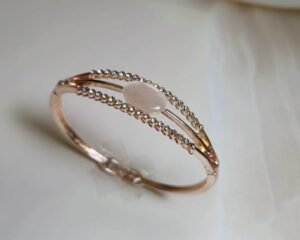 Chic Rose Gold Glamour Bracelet