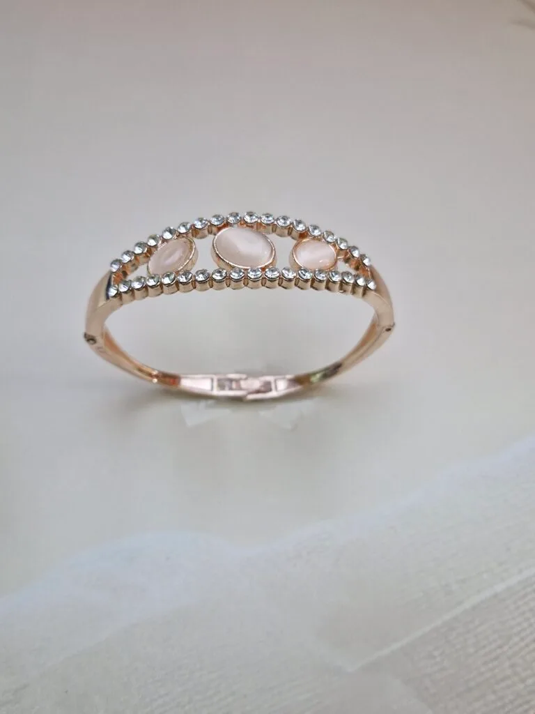 Rose Glow Bracelet