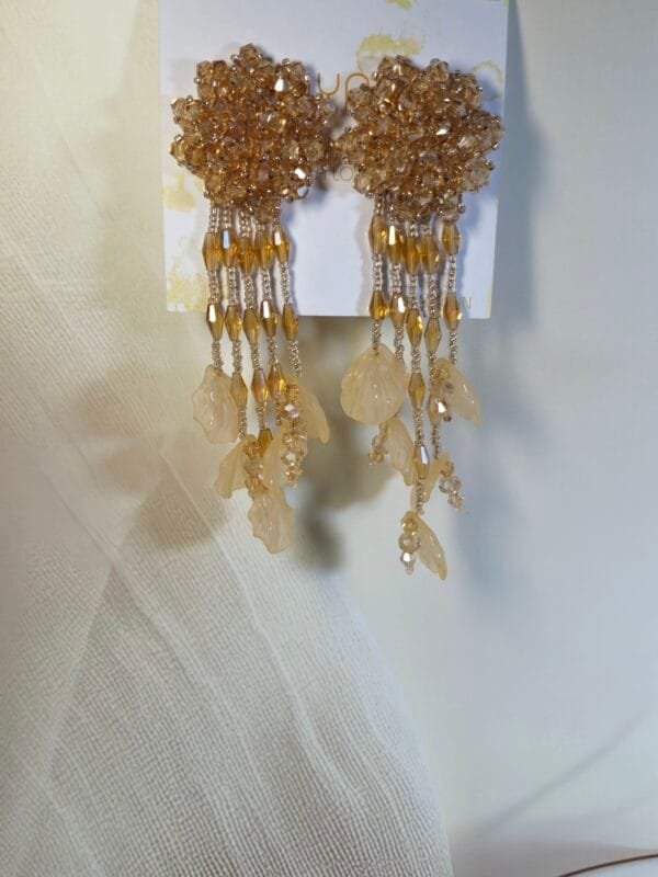 Golden beaded Leaf Earrings - Image 3